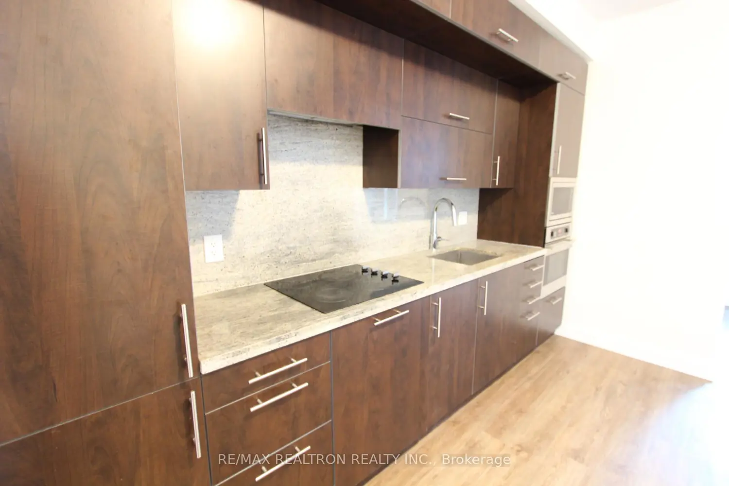 Additional image 7 of 2 Anndale Drive 1103