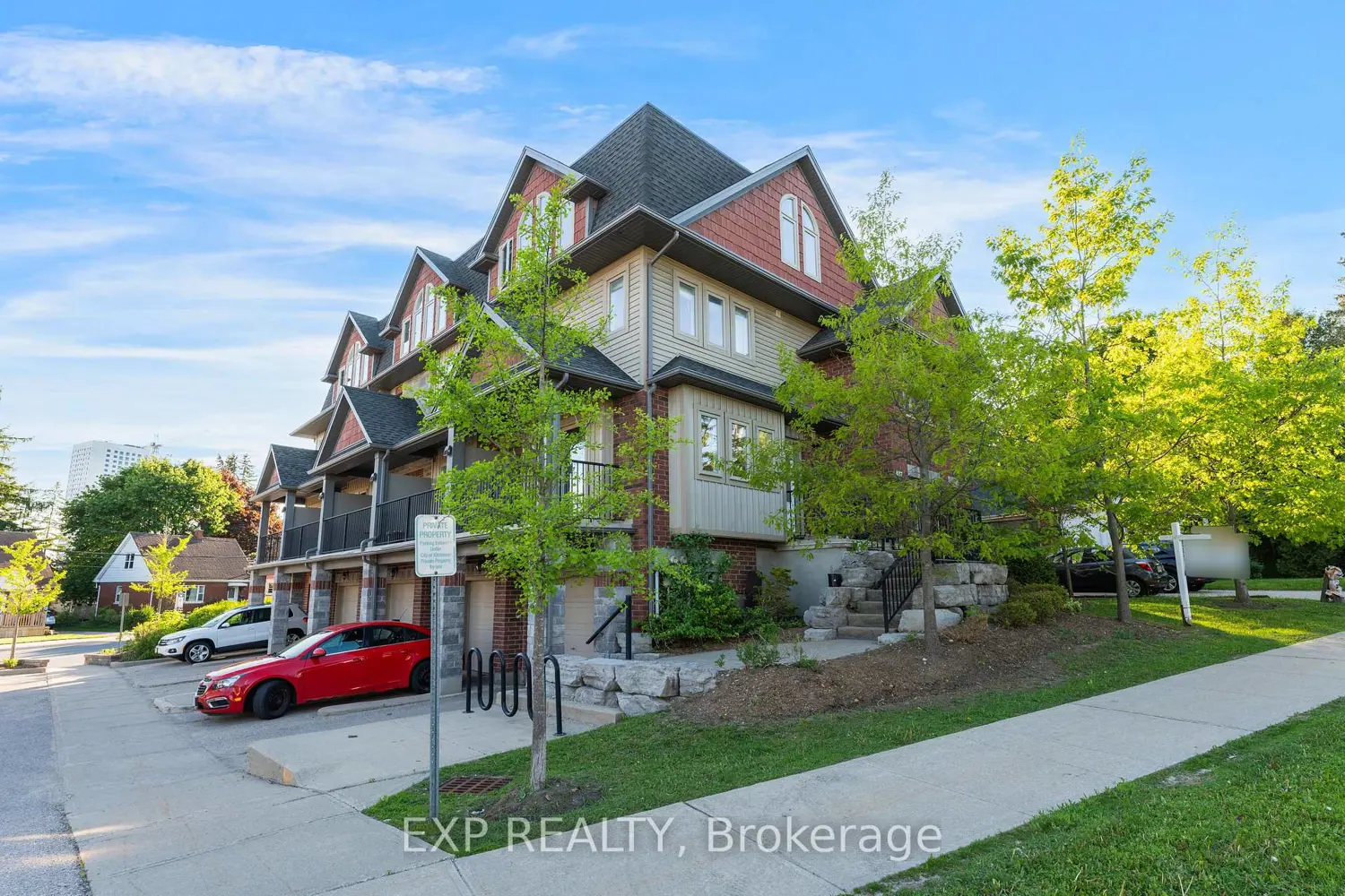 487 East Avenue 5