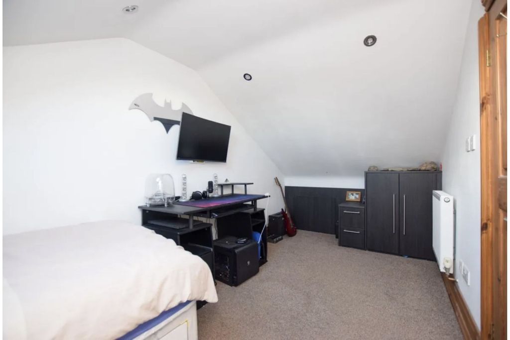 Additional image 23 of 5 bed detached house for salePark Drive, Ellesmere Port CH65