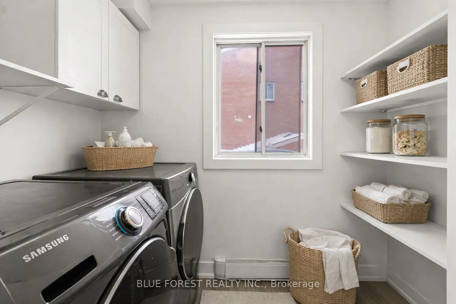 Additional image 11 of 1096 Jalna Boulevard 41