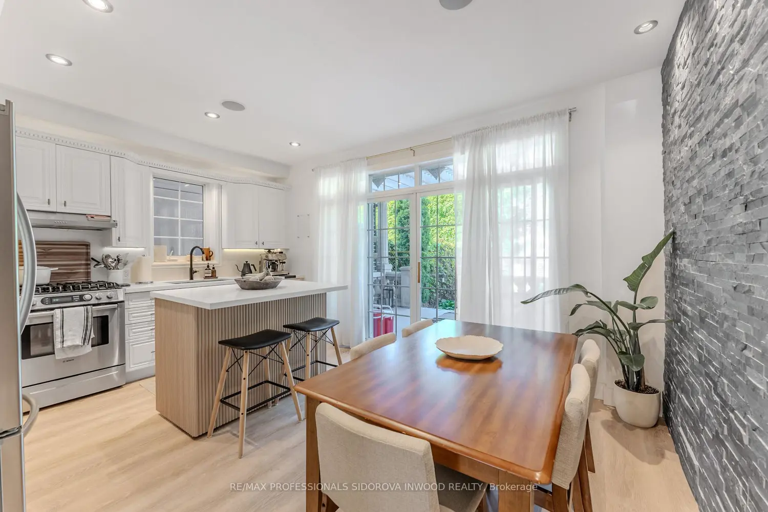 Additional image 4 of 146 Mavety Street