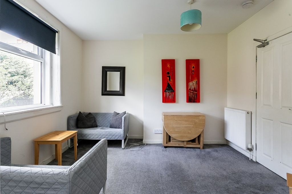 3 bed flat for saleDickson Street, Leith, Edinburgh EH6 photo 5