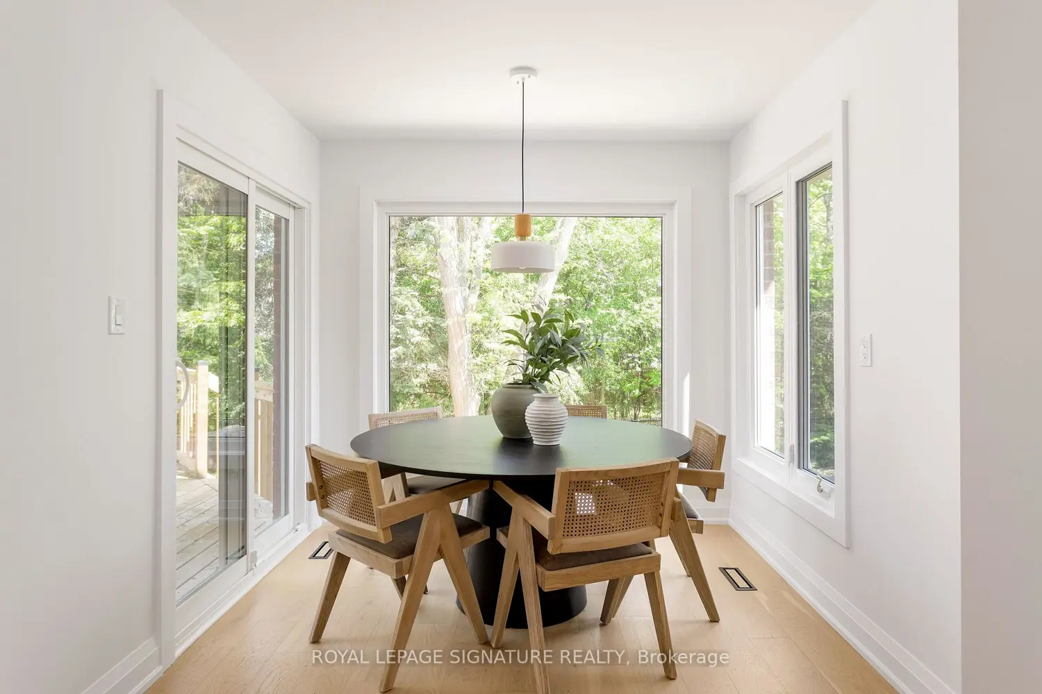 1026 Oak Meadow Road photo 4