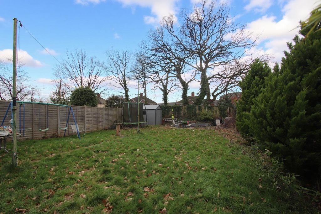 Additional image 7 of 3 bed semi-detached house for saleLeigh Road, Eastleigh SO50
