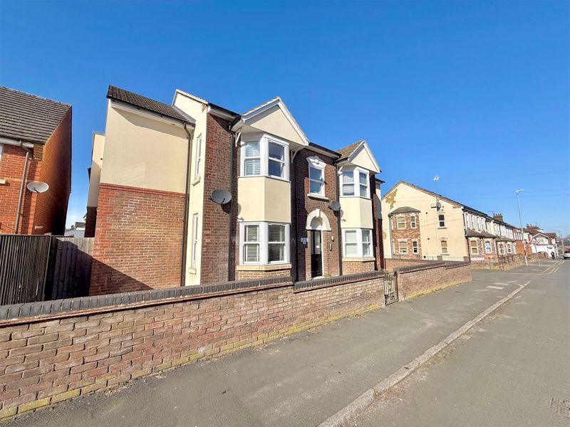 Additional image 14 of 1 bed flat for saleUnion Street, Dunstable LU6