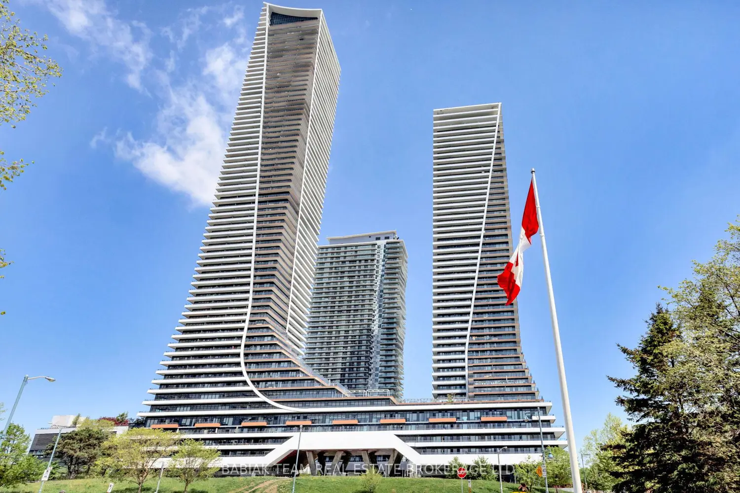 30 Shore Breeze Drive 1712