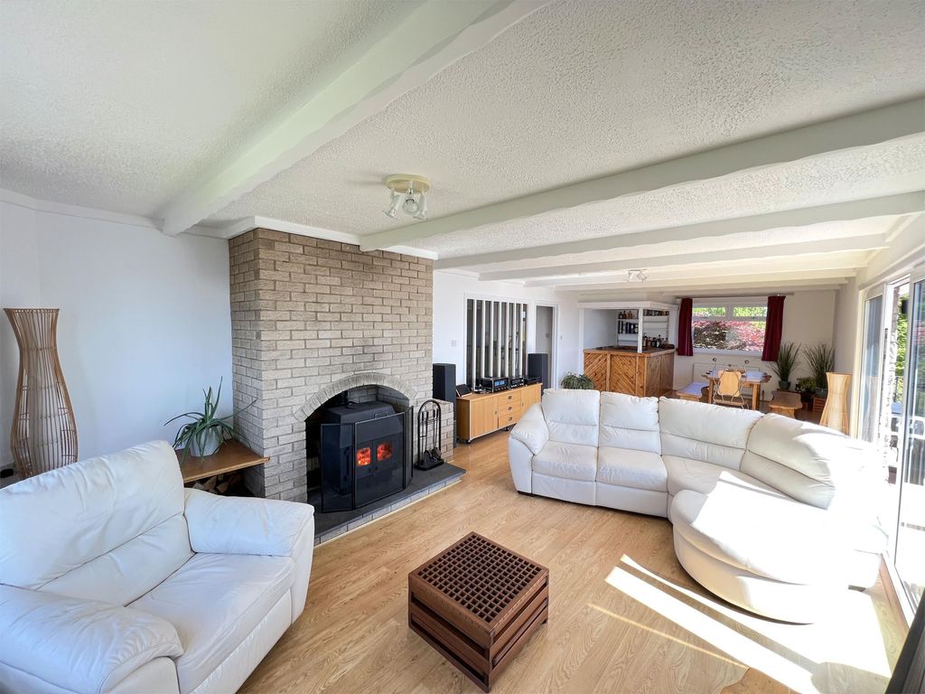 Additional image 8 of 4 bed detached house for saleCrow Cottage, Knockamillie Terrace, Innellan, Dunoon PA23