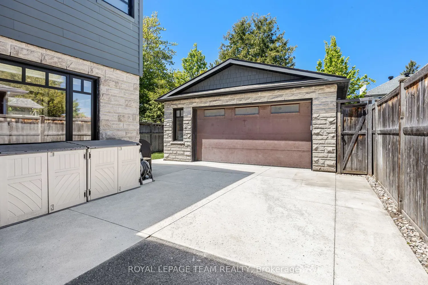Additional image 17 of 87 Helena Street