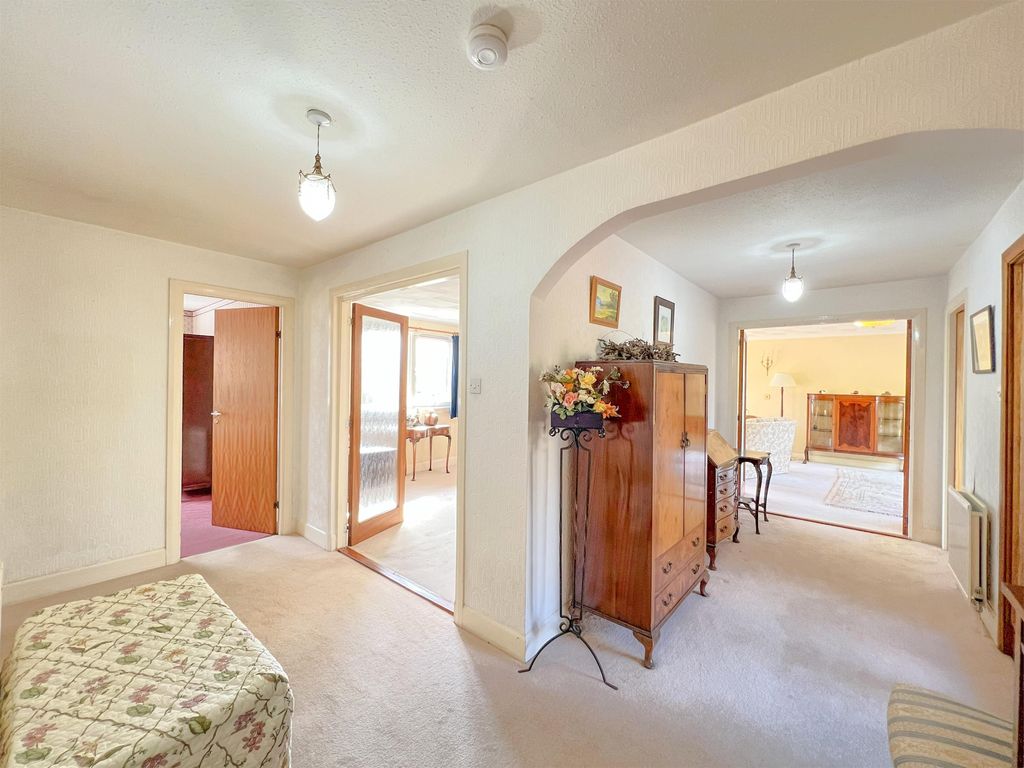 Additional image 6 of 4 bed detached bungalow for saleThalassa, Victoria Road, Hunters Quay, Dunoon PA23