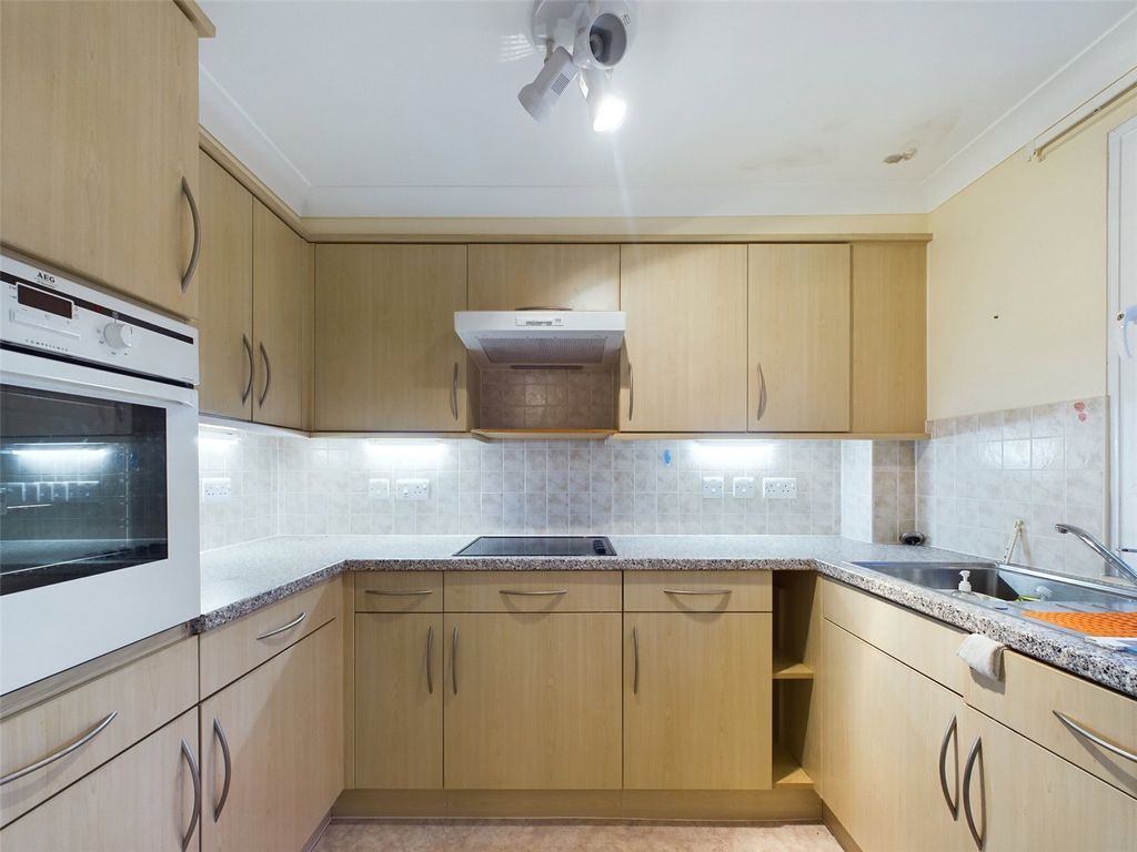 Additional image 6 of 2 bed flat for saleStation Street, Ross-On-Wye, Herefordshire HR9