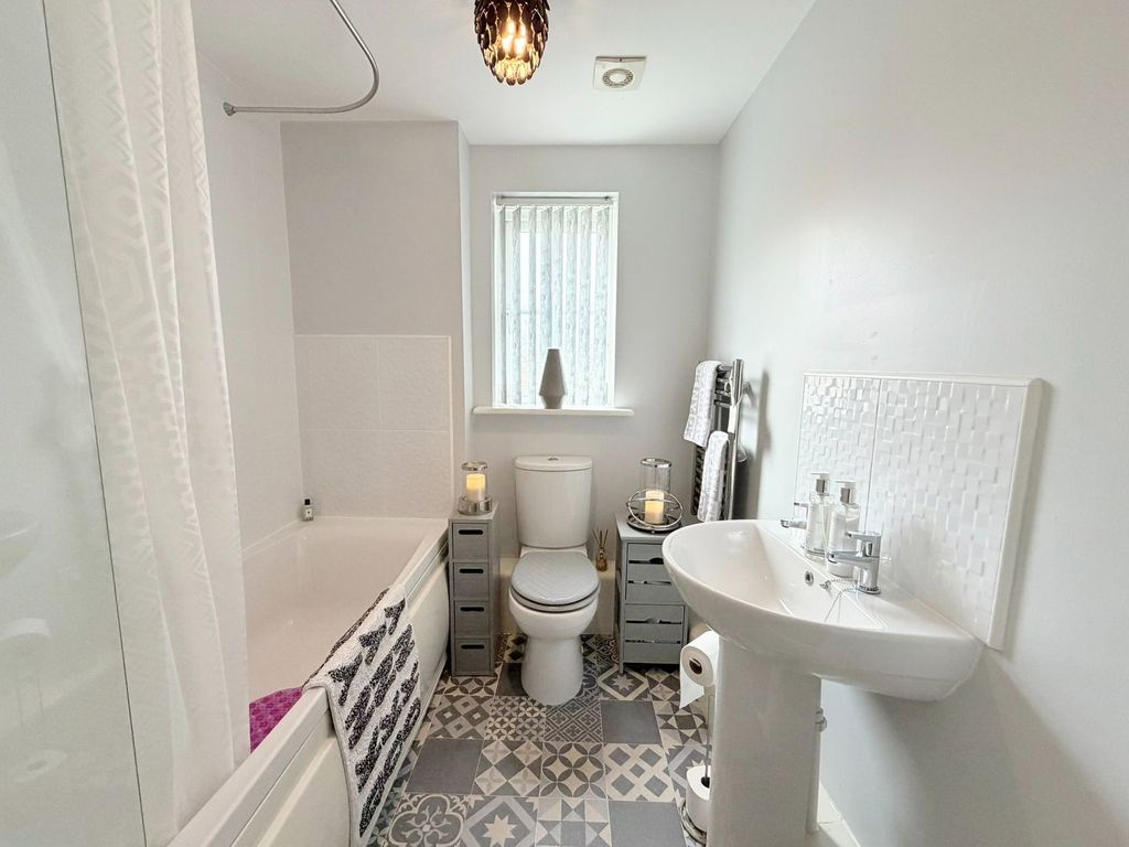 Additional image 19 of 2 bed flat for saleThe Links, Hyde SK14