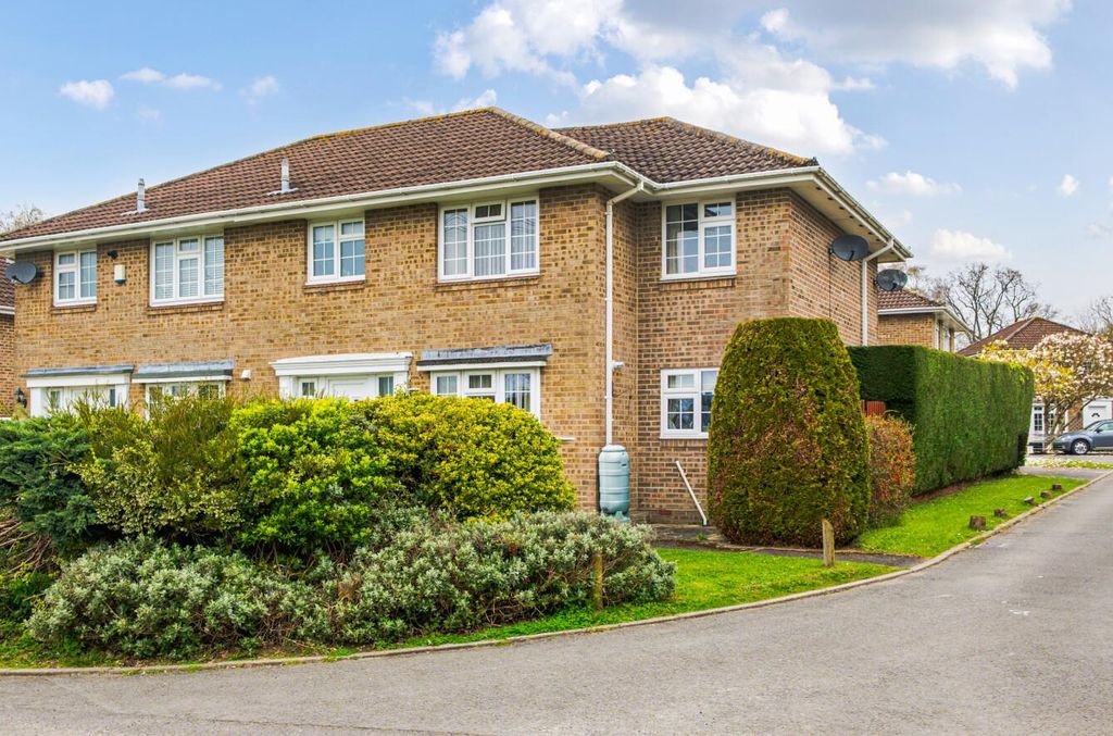 Additional image 17 of 4 bed property for saleBroomhill Way, Boyatt Wood, Eastleigh SO50