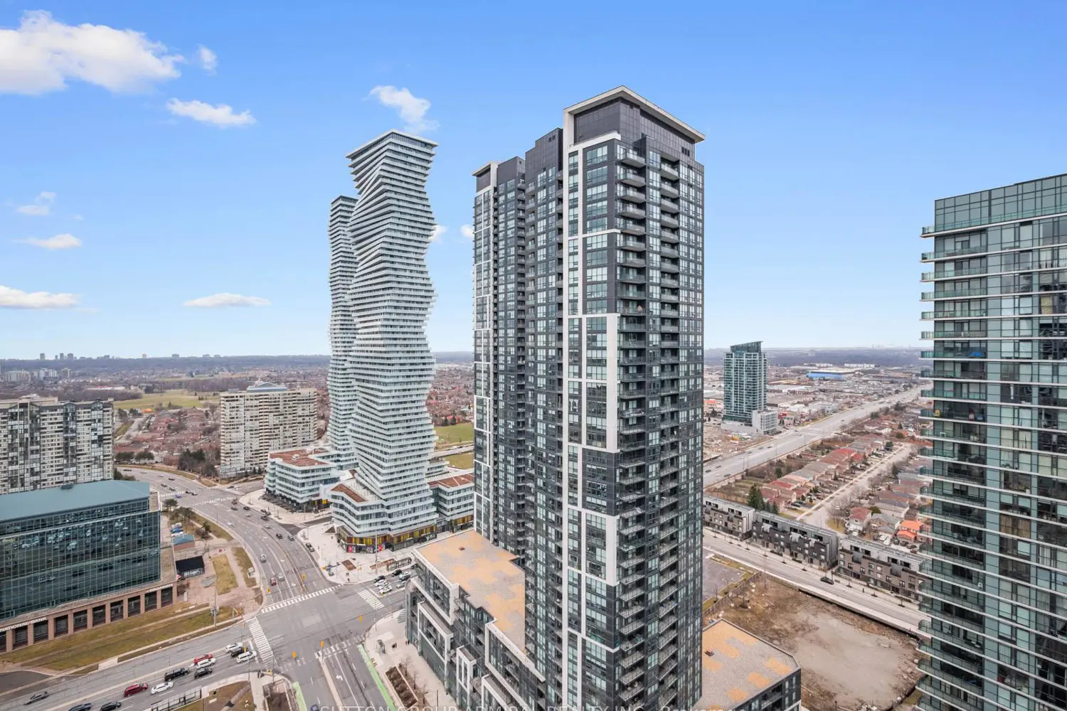 Additional image 11 of 4065 Confederation Parkway 3209