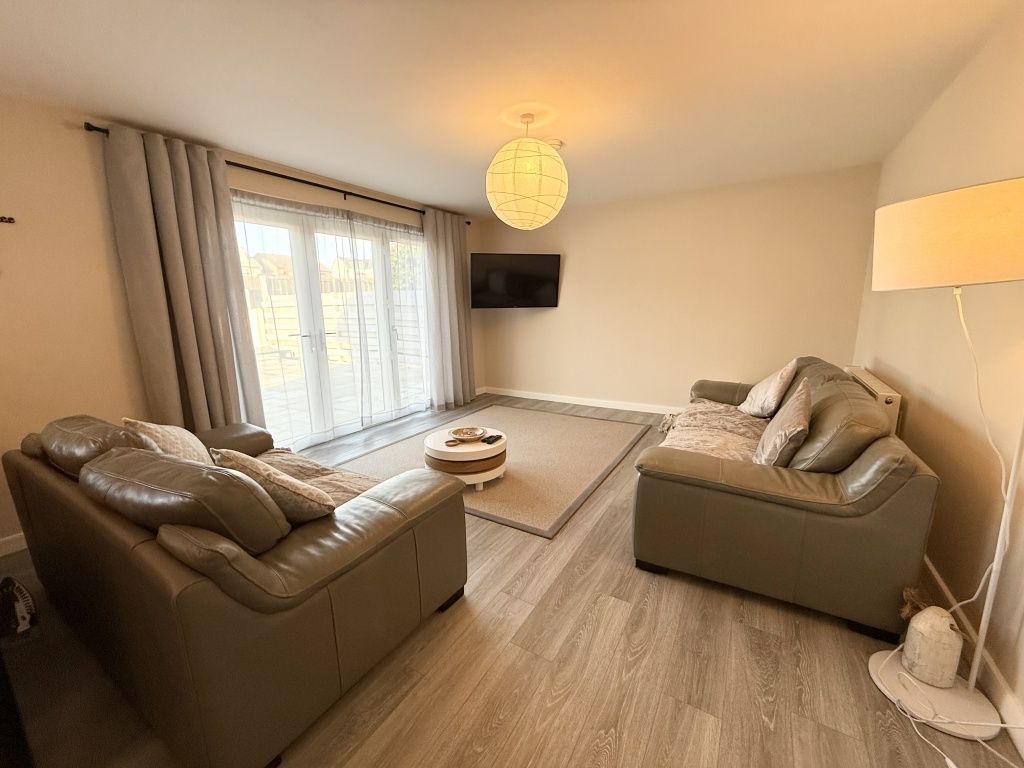 Additional image 11 of 2 bed detached bungalow for sale8 Oxford Lane, Dunoon PA23