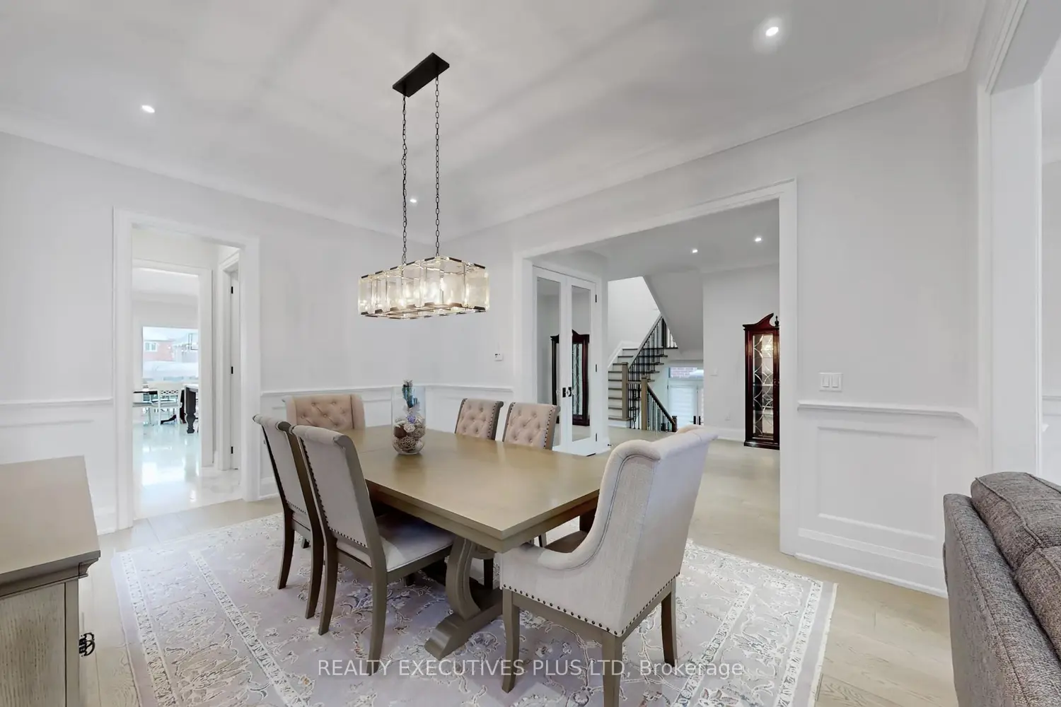 Additional image 6 of 1771 Woodview Avenue