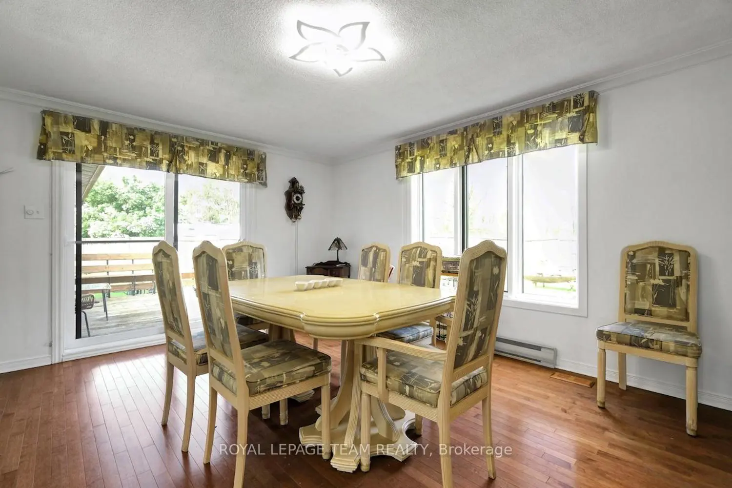 7089 Marco Street photo 2