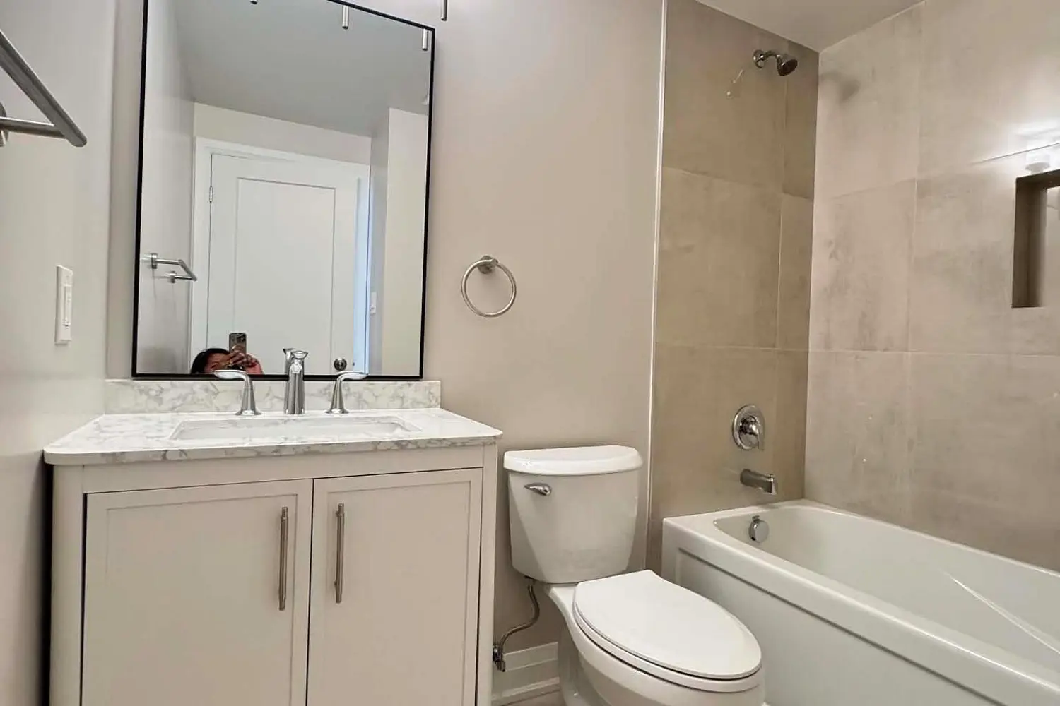 Additional image 14 of 1445 Wilson Avenue 106