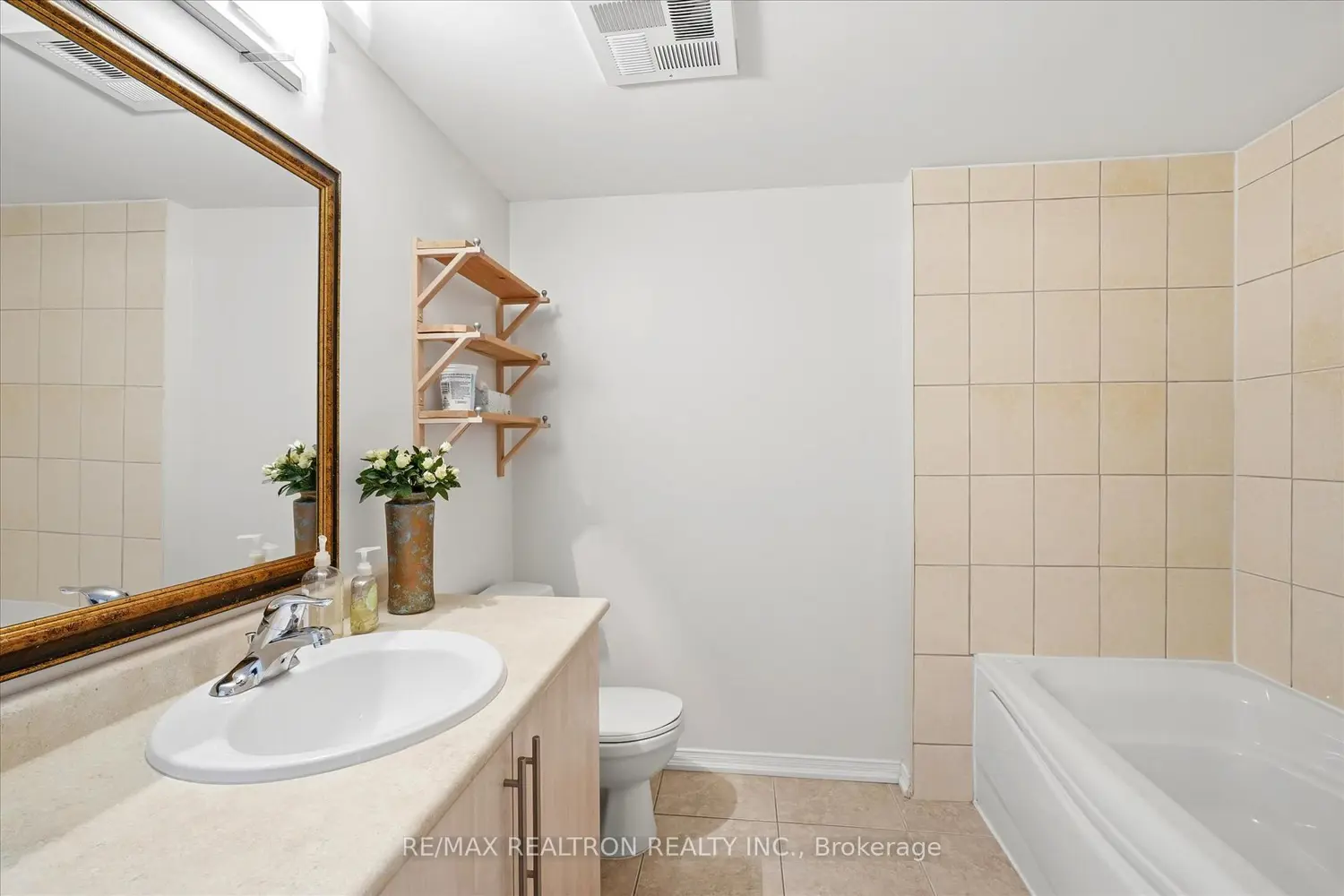 Additional image 9 of 6 Rosebank Drive 17A