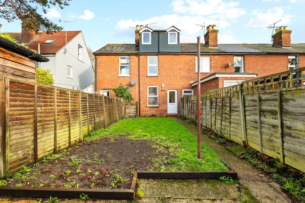 3 bed terraced house for saleKatherine Road, Edenbridge, Kent TN8