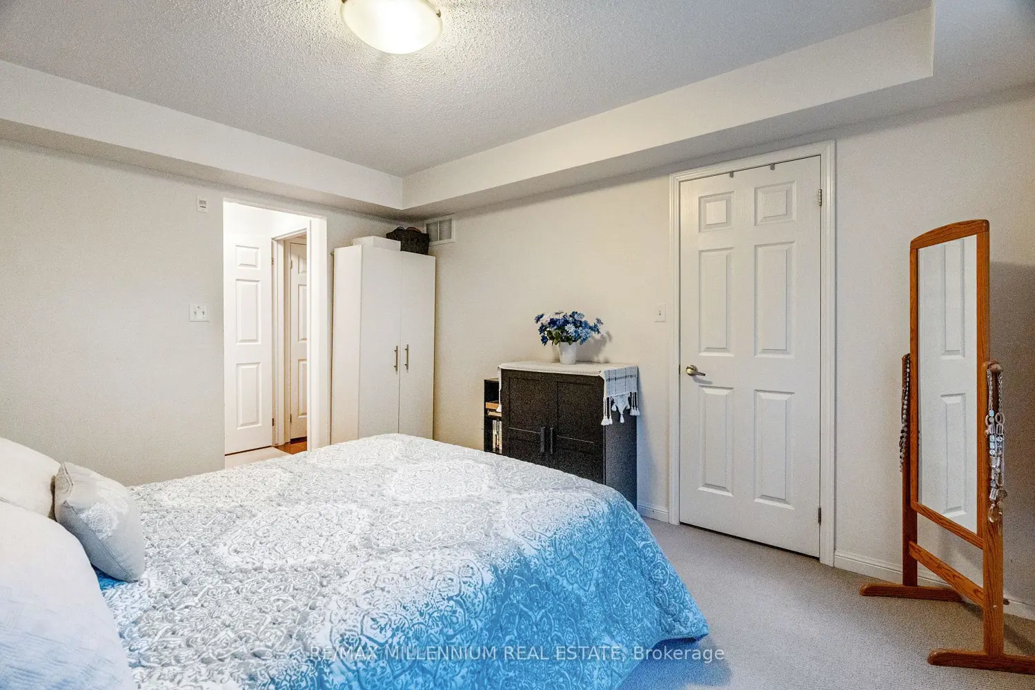 Additional image 17 of 774 Neighbourhood Circle 4