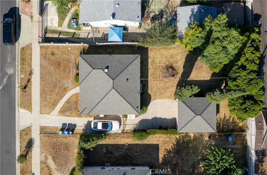 14005 Victory Boulevard, Van Nuys, CA 91401 photo 3