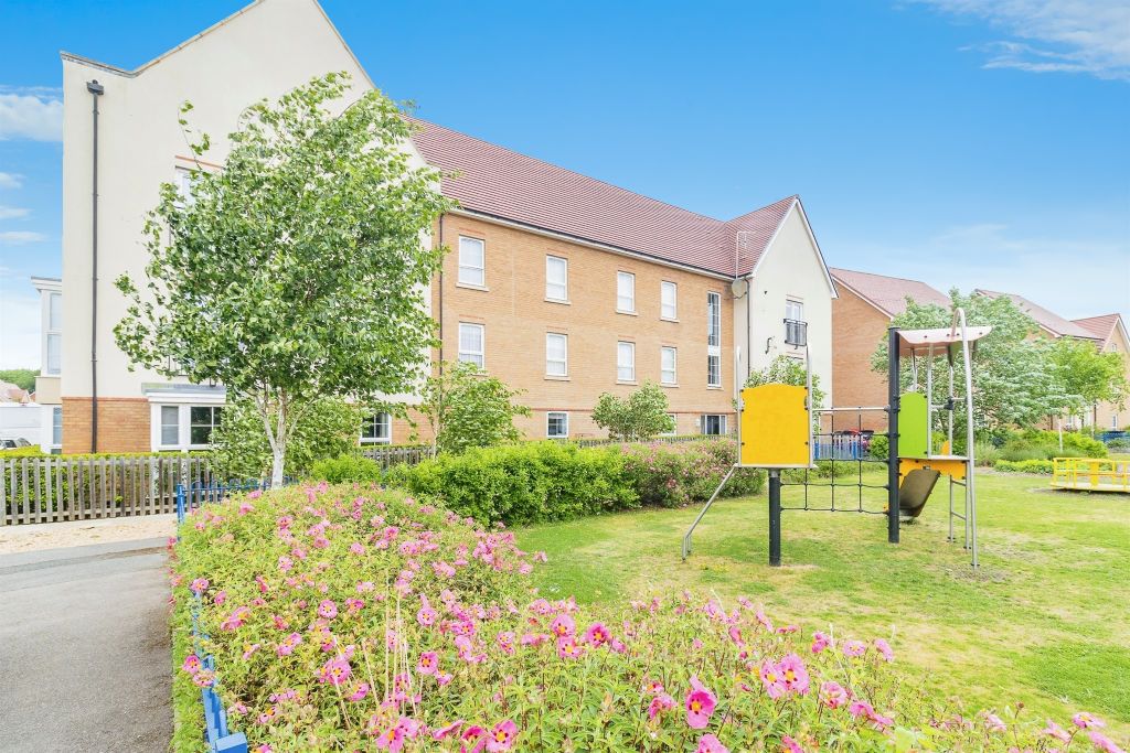 Additional image 2 of 2 bed flat for saleDesign Drive, Dunstable LU6
