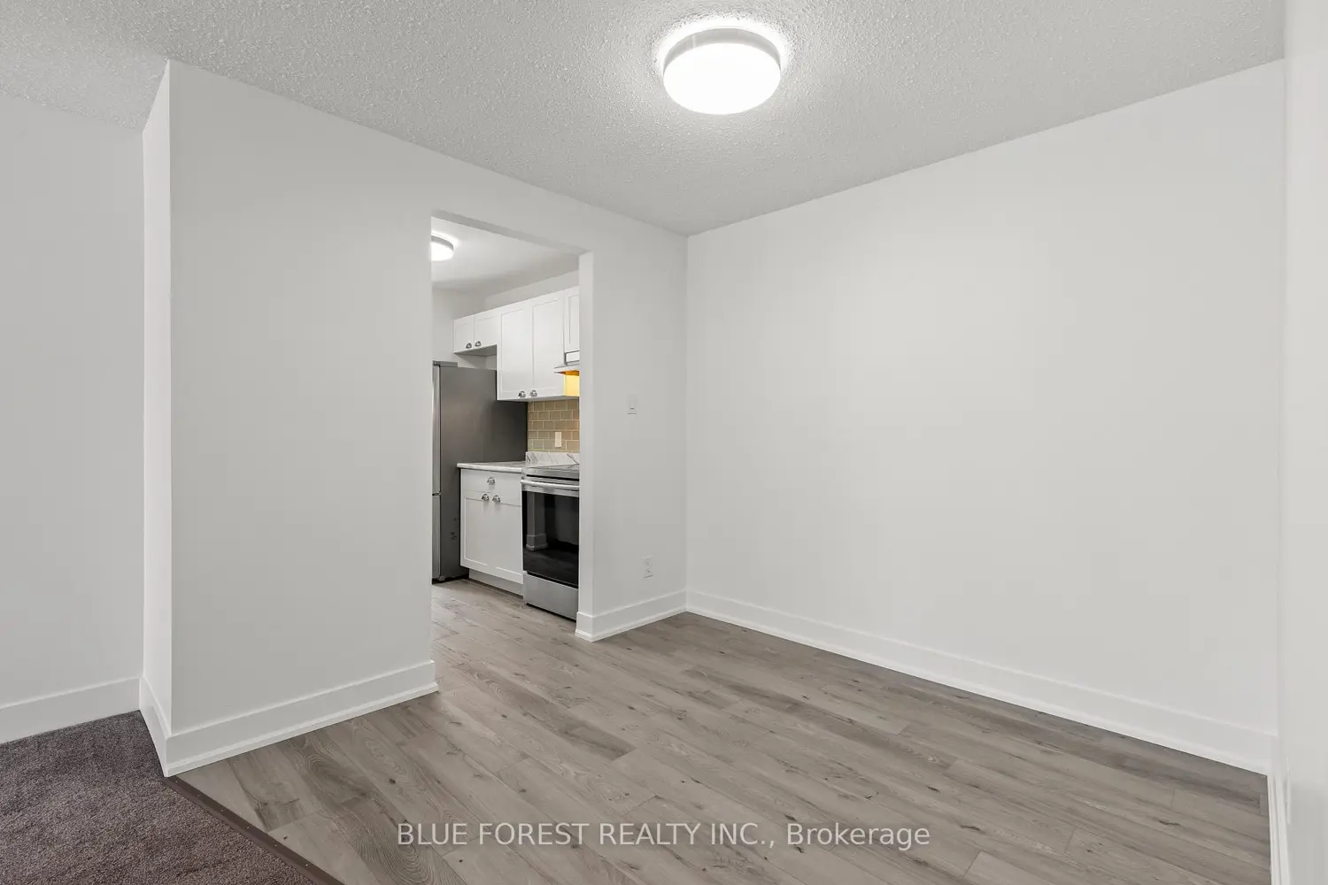 Additional image 9 of 1096 Jalna Boulevard 41