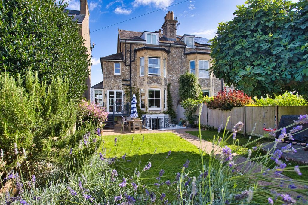 4 bed semi-detached house for saleArchery Square, Walmer, Deal, Kent CT14