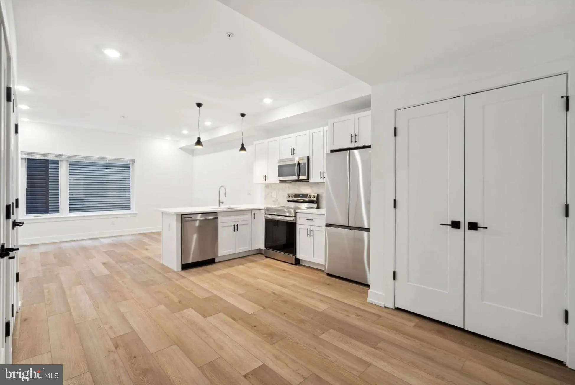 Additional image 47 of 901 Leland St Unit 2B-605, Philadelphia, PA 19130