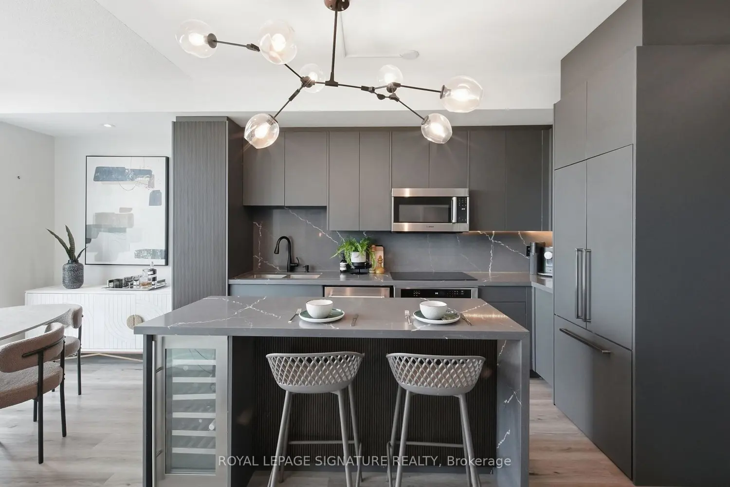 Additional image 7 of 215 Fort York Boulevard 705