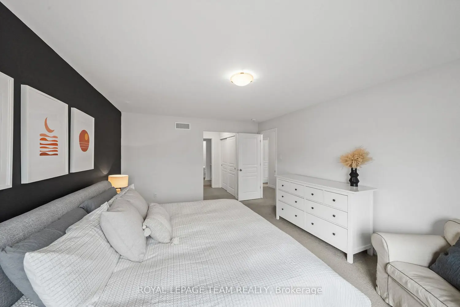 84 Warrior Street photo 5