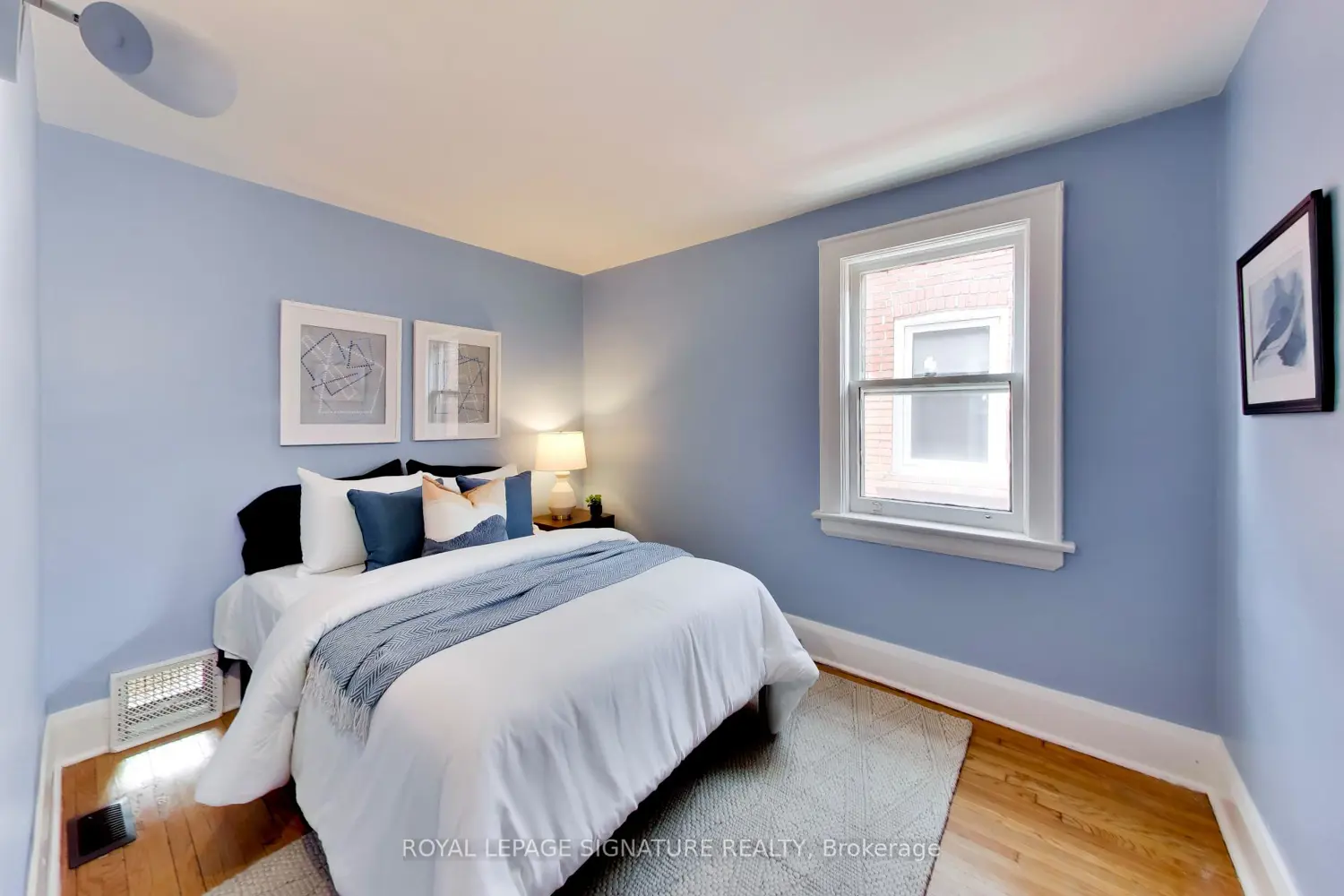 Additional image 10 of 2102 Gerrard Street