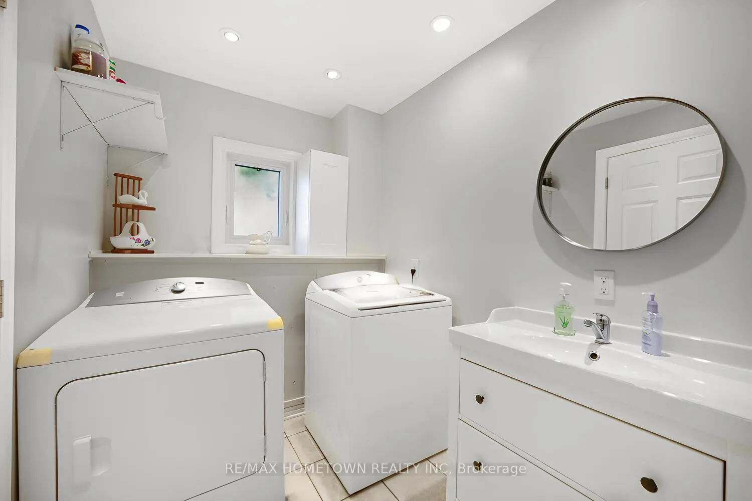 72 Havelock Street photo 3