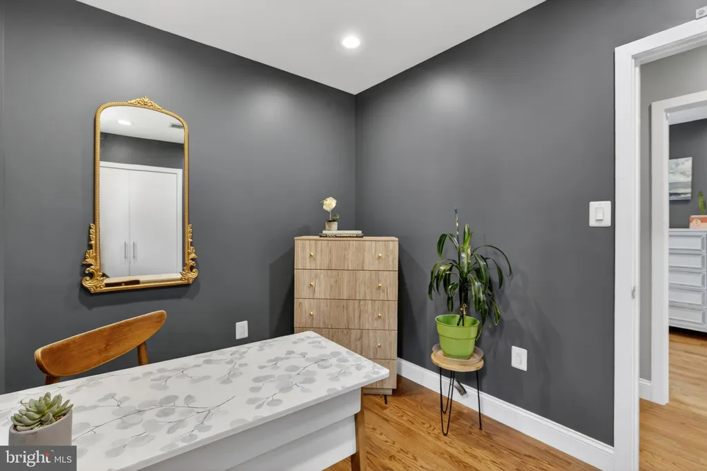 Additional image 12 of 817 57th Place, Fairmount Heights, MD 20743
