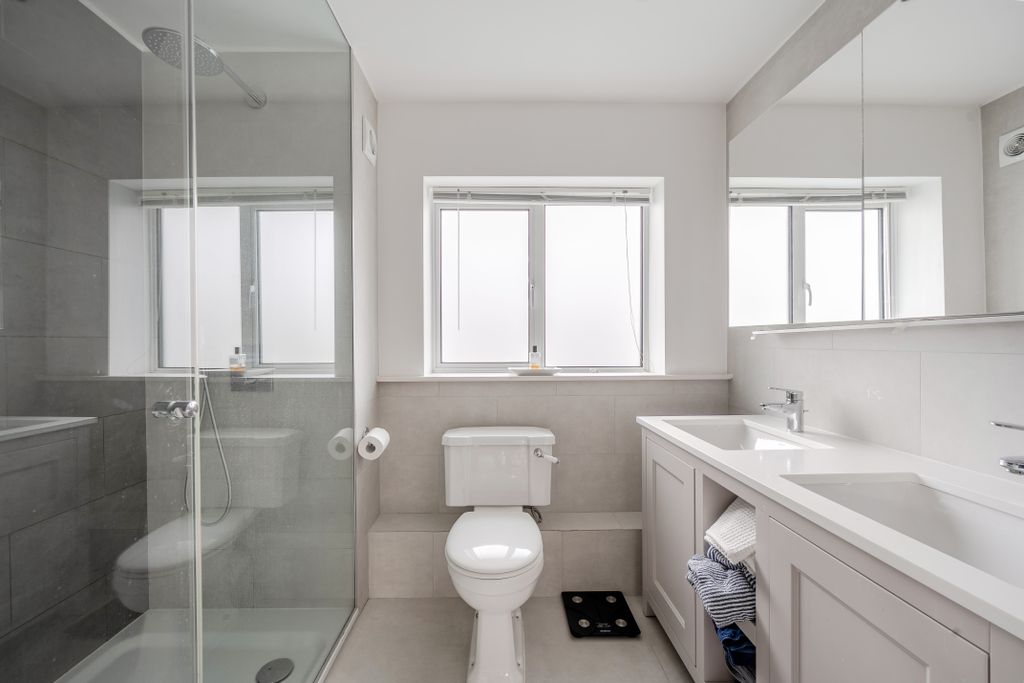 Additional image 13 of 4 bed detached house for saleBurgh Heath Road, Epsom KT17
