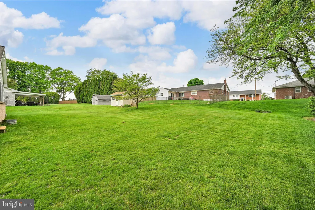 629 Pajabon Drive, Palmyra, PA 17078