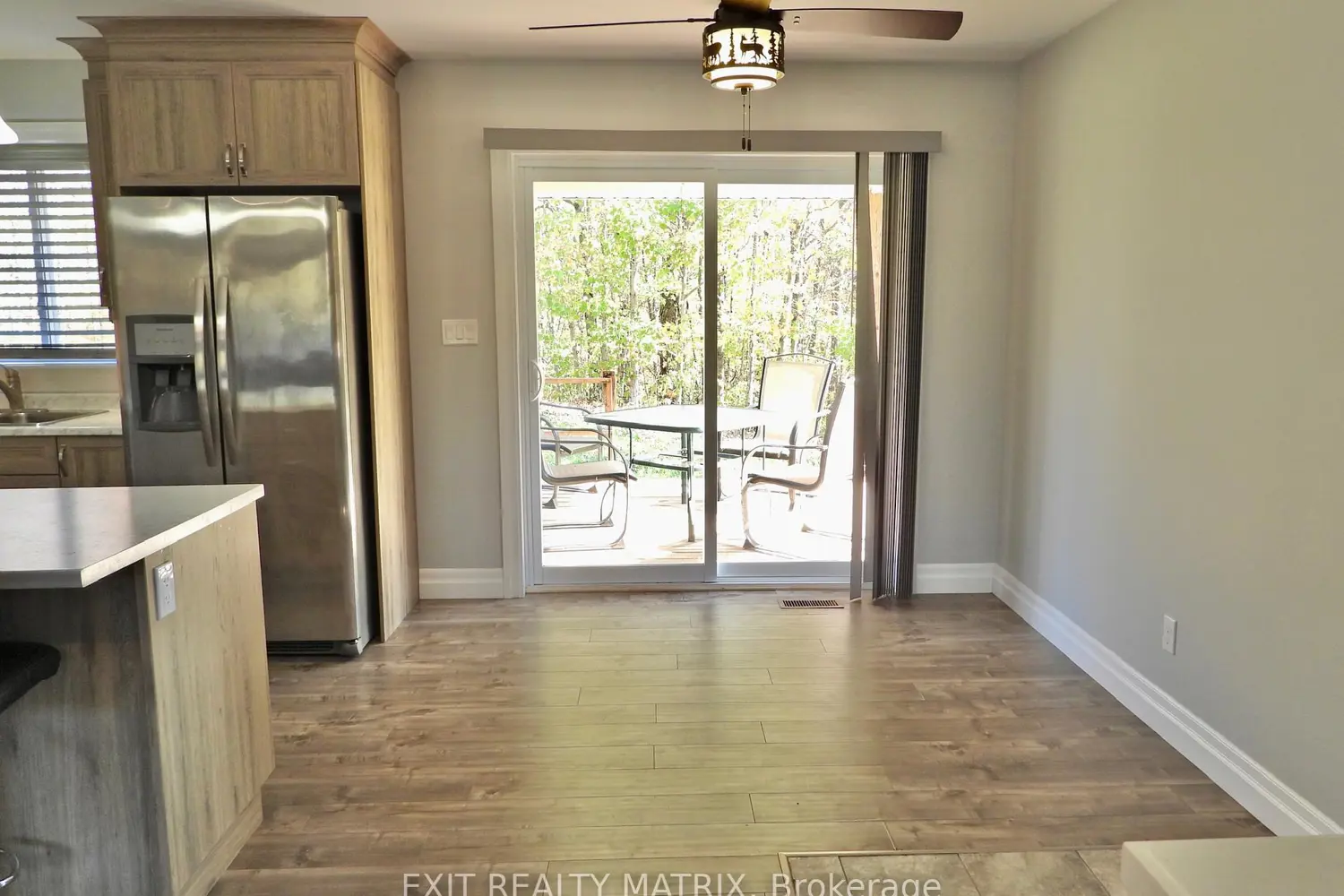 1424 Bull Lake Road photo 4