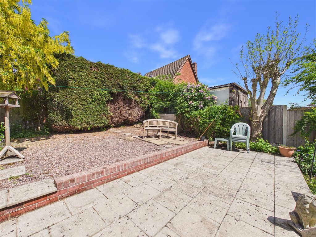 Additional image 21 of 3 bed detached house for saleSummerfield Road, Dronfield S18
