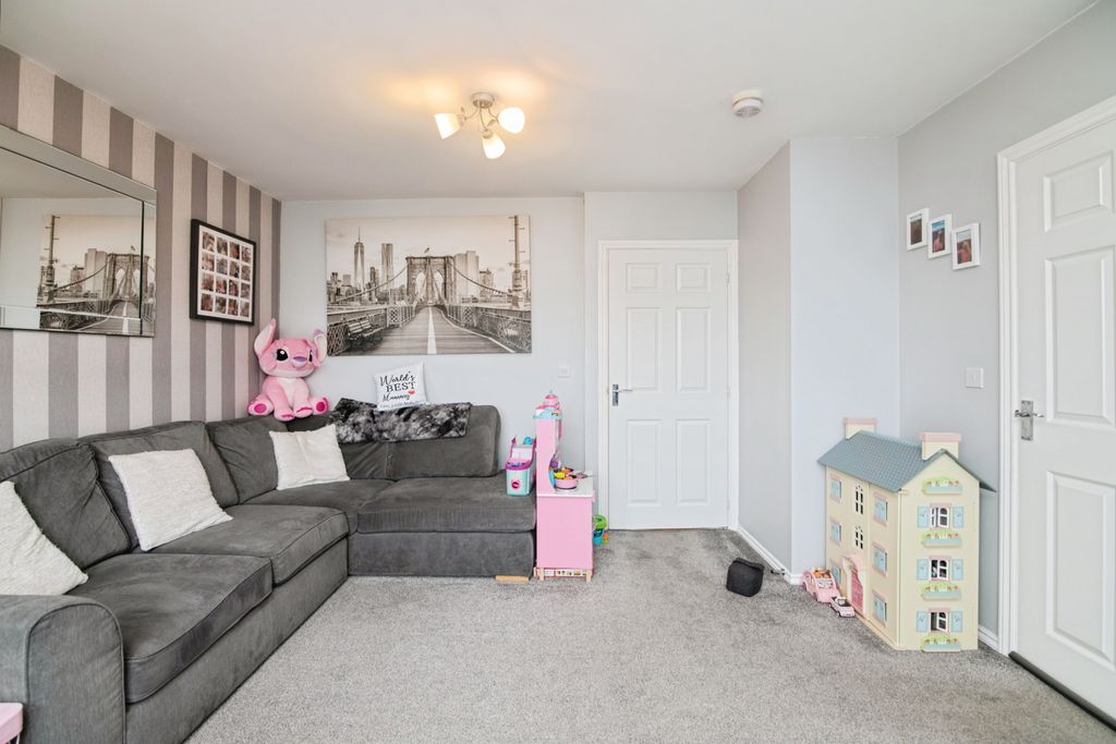 Additional image 5 of 2 bed flat for saleQuayside Walk, Dudley DY2
