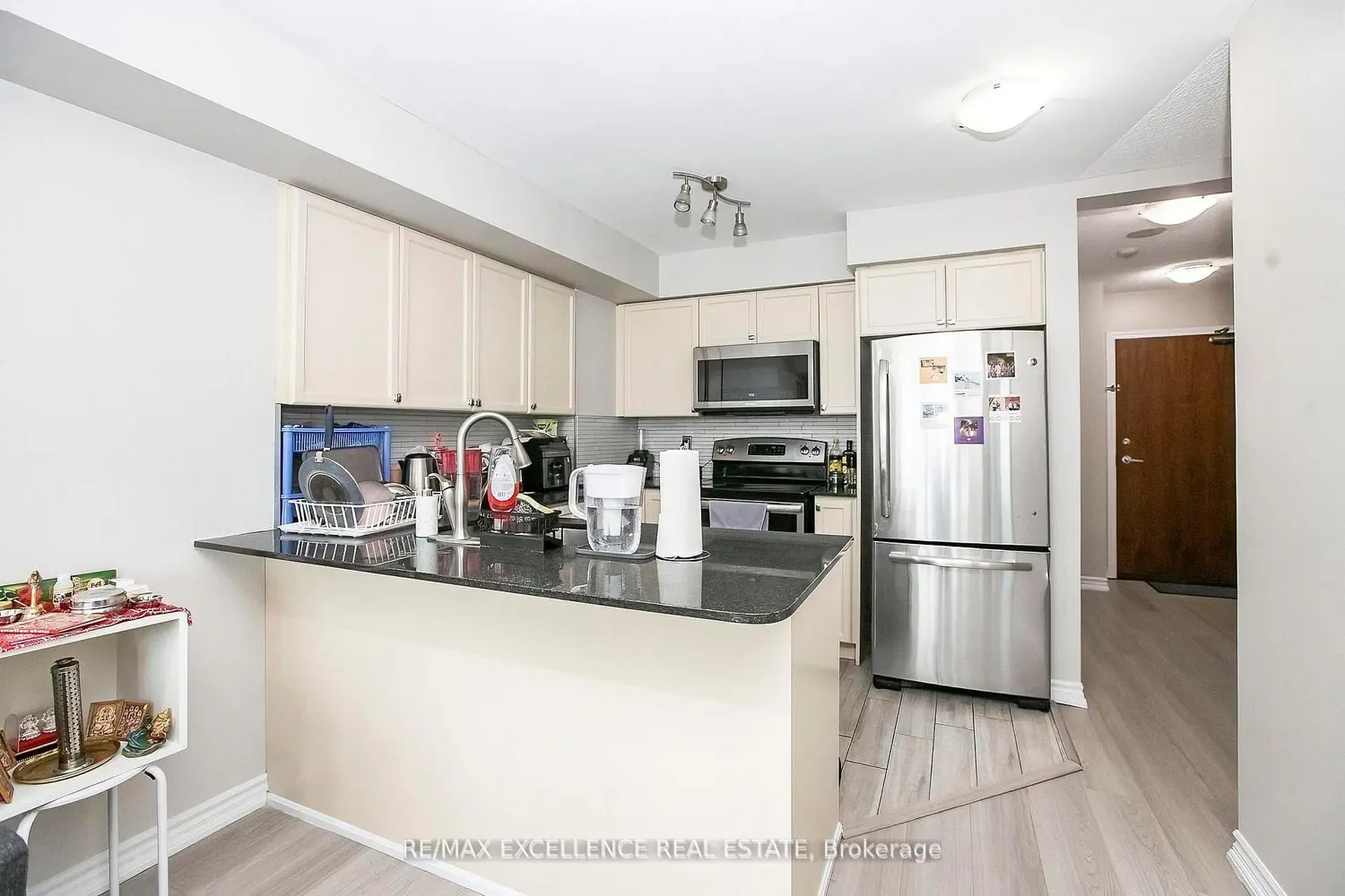 Additional image 15 of 33 Elm Drive 2102
