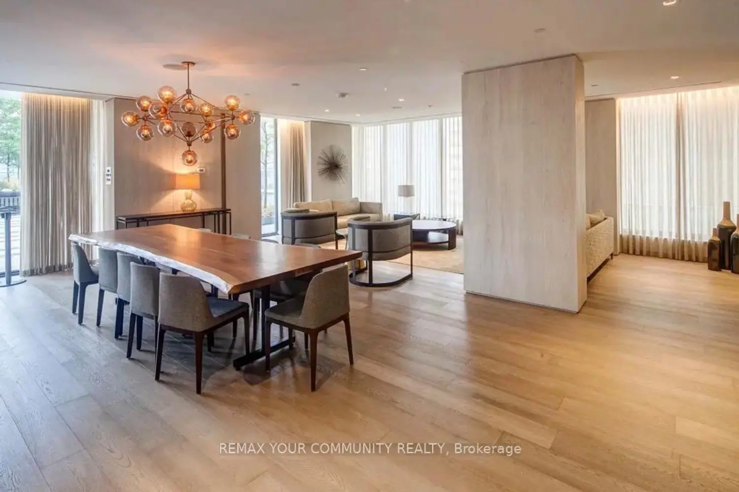 Additional image 14 of 200 Bloor Street 2006