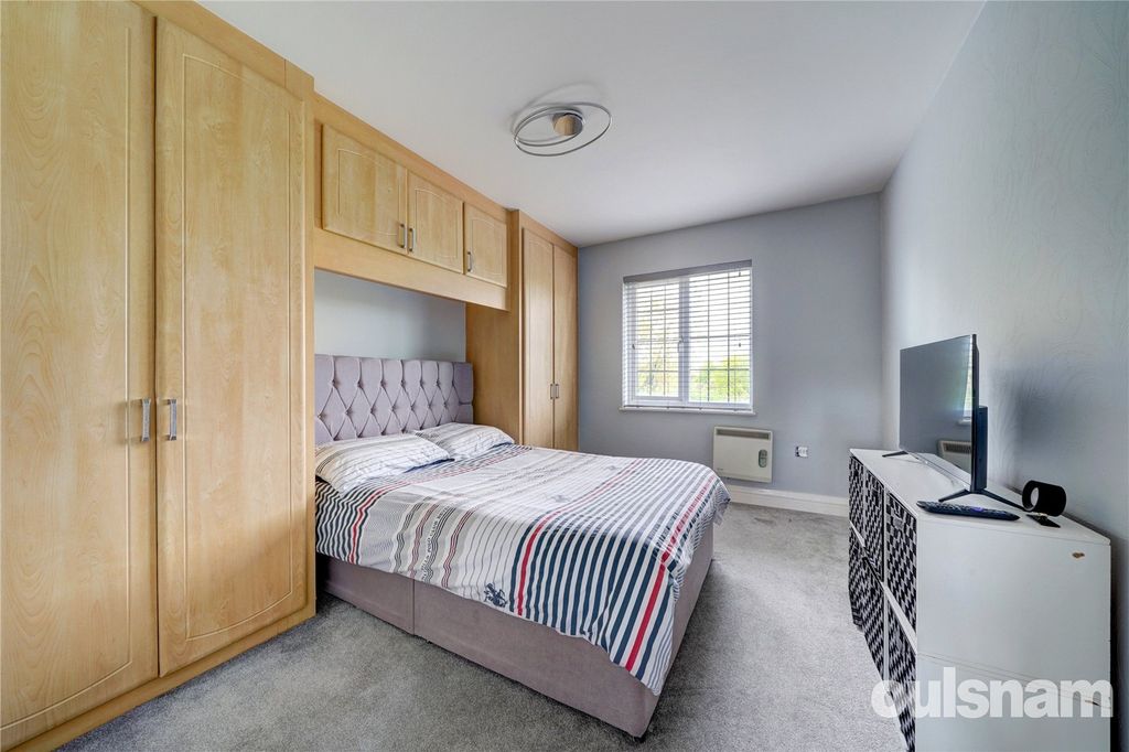 Additional image 5 of 2 bed flat for saleHoneymans Gardens, Droitwich, Worcestershire WR9