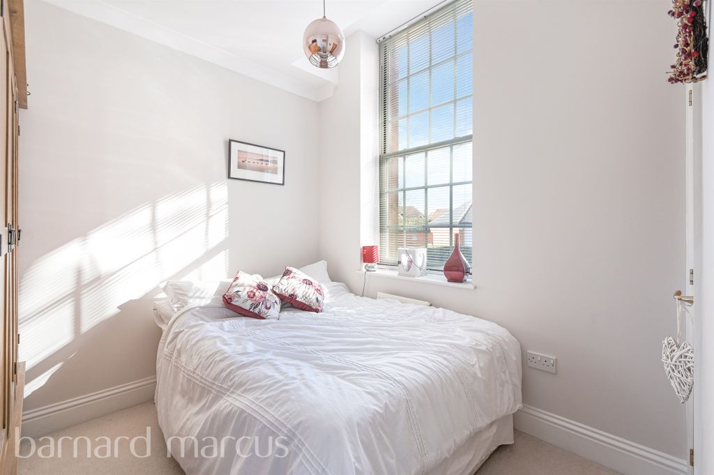 Additional image 9 of 2 bed flat for saleSandy Mead, Epsom KT19