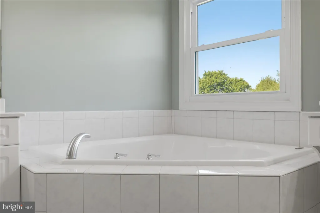 Additional image 37 of 301 Shiloh Place SE, Leesburg, VA 20175