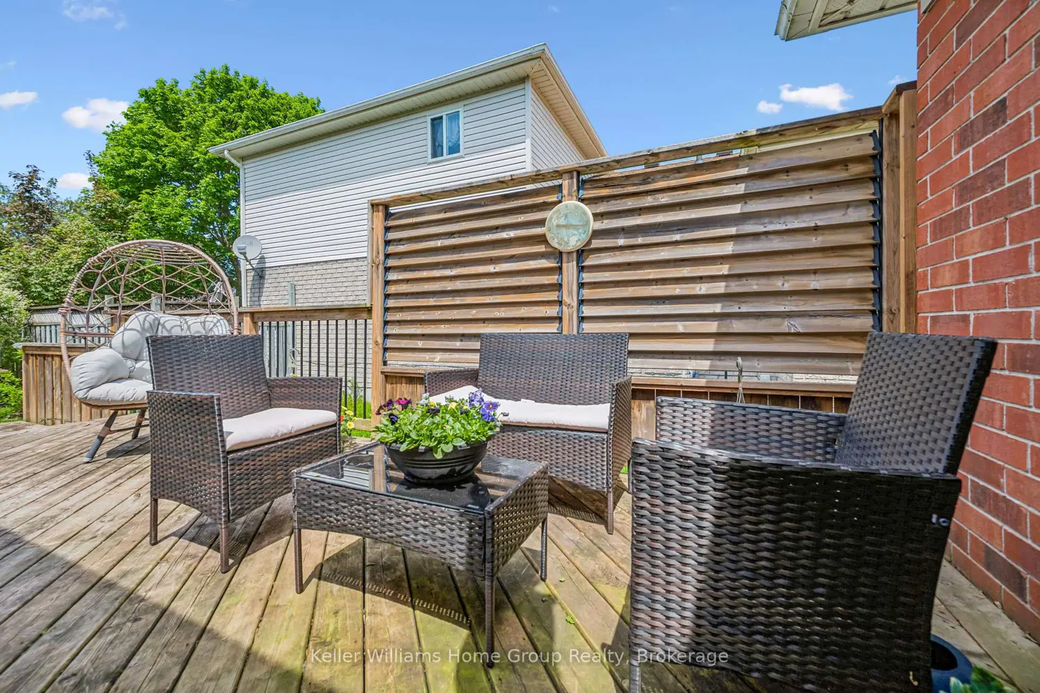130 Bellamy Crescent photo 4