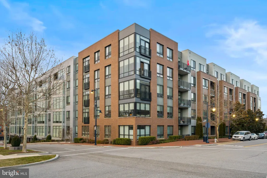 145 Riverhaven Drive Unit 509, Oxon Hill, MD 20745 photo 2