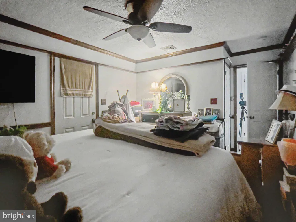 Additional image 10 of 215 Browning Lane, Brooklawn, NJ 08030