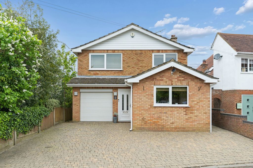 Additional image 16 of 3 bed detached house for saleSeamons Close, Dunstable LU6