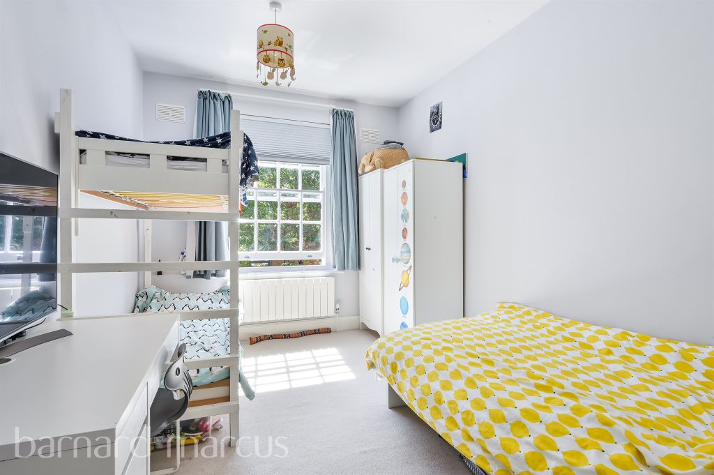 Additional image 7 of 2 bed flat for saleAshley Road, Epsom KT18