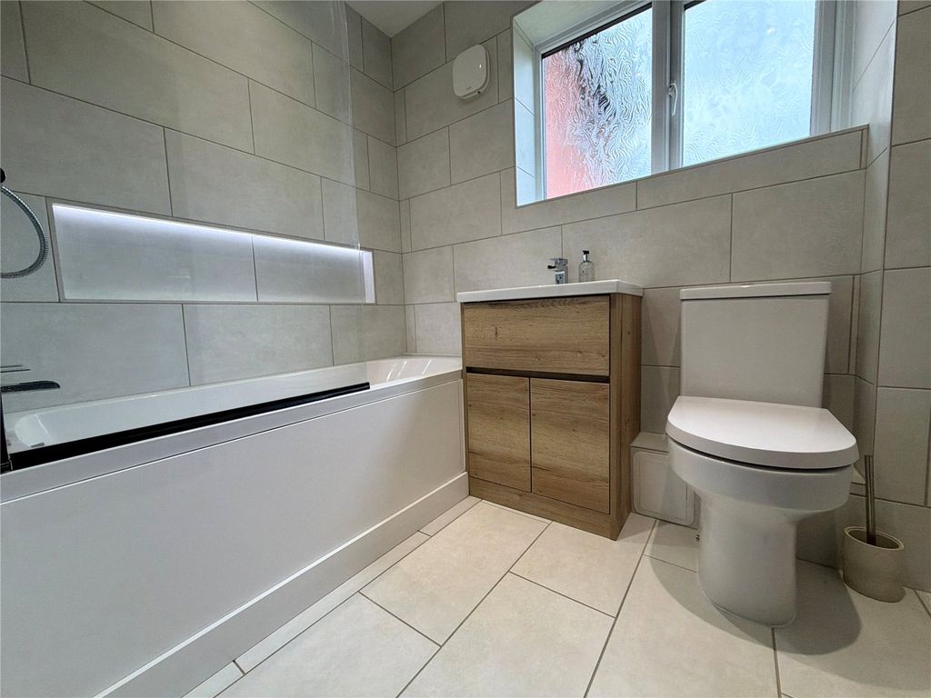 Additional image 10 of 2 bed flat for saleLondon Road, River, Dover CT16